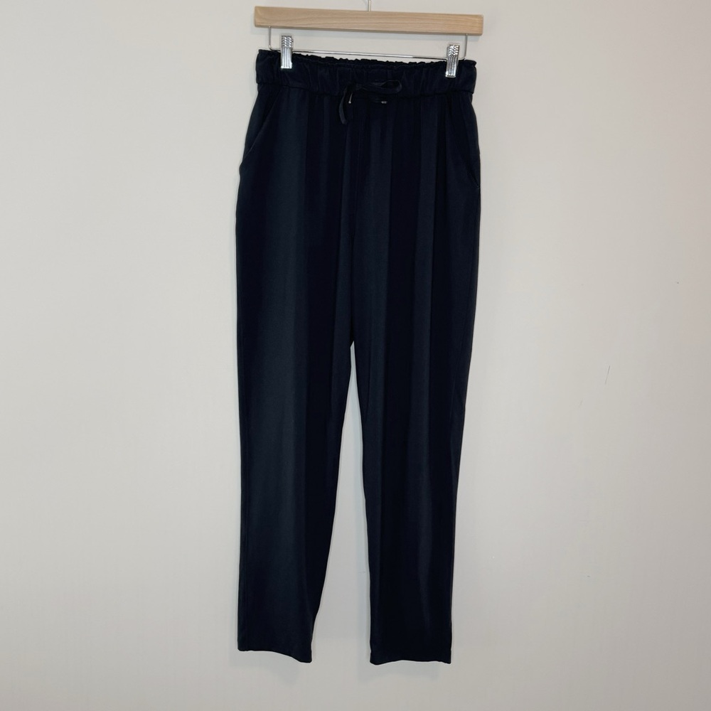Lululemon Keep Moving Pant 7/8 Black Stretch High-Rise Paperbag Waist Size 6